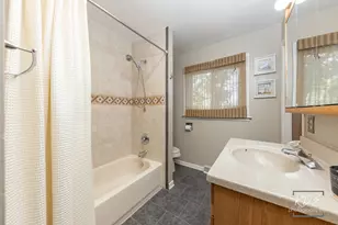 5385 Westview Ln, Lisle, IL 60532 - Photo 13