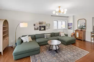 607 E Evergreen St, Wheaton, IL 60187 - Photo 7