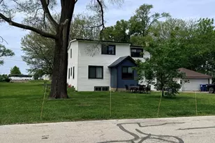 1596 Oxford Ln, Des Plaines, IL 60016 - Photo 5