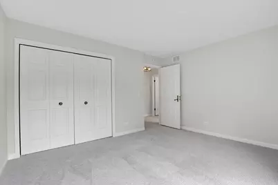 7 The Court Of Island Point, Northbrook, IL 60062 - Photo 29