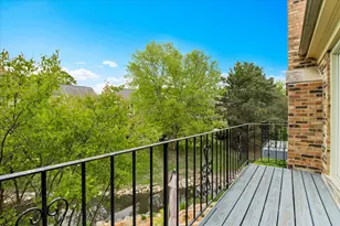 7 The Court of Island Point, Northbrook, IL 60062 - Photo 21
