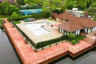 7 The Court of Island Point, Northbrook, IL 60062 - Photo 51