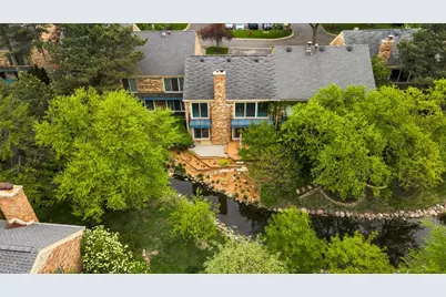 7 The Court Of Island Point, Northbrook, IL 60062 - Photo 41