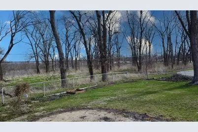 2775 E Riverview Drive, Kankakee, IL 60901 - Photo 41