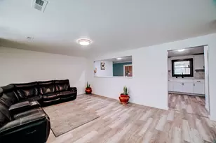 2775 E Riverview Dr, Kankakee, IL 60901 - Photo 11