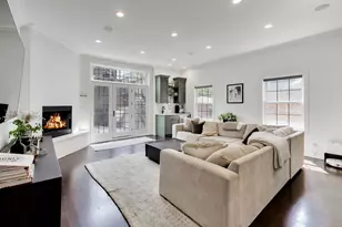 3111 N Kenmore Ave, Chicago, IL 60657 - Photo 11