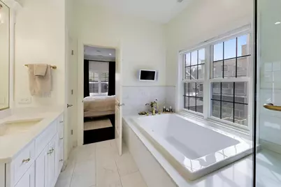 3111 N Kenmore Avenue, Chicago, IL 60657 - Photo 19
