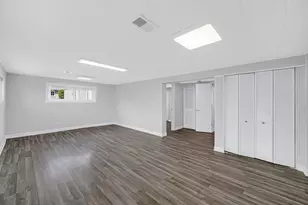 9234 Linder Ave, Morton Grove, IL 60053 - Photo 15