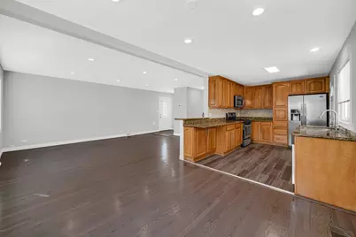 9234 Linder Avenue, Morton Grove, IL 60053 - Photo 3