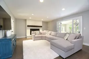 5724 Lawn Dr, Western Springs, IL 60558 - Photo 7