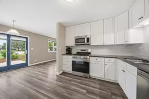 225 Mill Stream Dr, Bolingbrook, IL 60440 - Photo 15