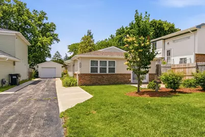 225 Mill Stream Drive, Bolingbrook, IL 60440 - Photo 1