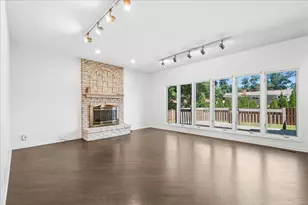 3780 Timbers Edge Ln, Glenview, IL 60025 - Photo 7