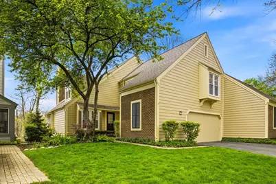 76 Whittington Course, Saint Charles, IL 60174 - Photo 1