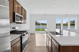 4217 Meadowridge Rd, Woodstock, IL 60098 - Photo 9