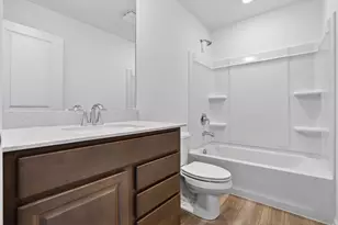 4217 Meadowridge Rd, Woodstock, IL 60098 - Photo 19