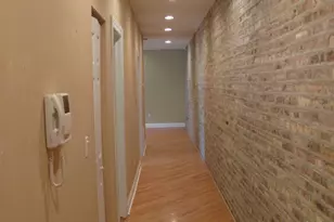 911 Maple Ave, Evanston, IL 60202 - Photo 9