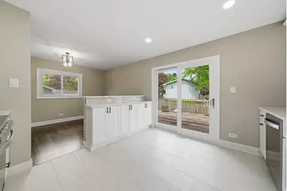 2S206 Mayfield Lane, Glen Ellyn, IL 60137 - Photo 3