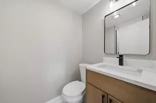 2S206 Mayfield Ln, Glen Ellyn, IL 60137 - Photo 11