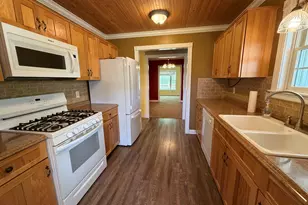 8507 Hickory Hills Dr, Fenton, IL 61251 - Photo 13