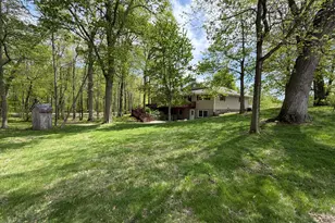 8507 Hickory Hills Dr, Fenton, IL 61251 - Photo 3