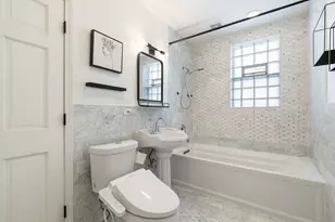 1221 E Hyde Park Blvd, Chicago, IL 60615 - Photo 19