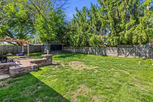 401 Cedar Dr, Clifton, IL 61727 - Photo 33