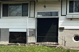 16607 Paulina St, Markham, IL 60428 - Photo 1