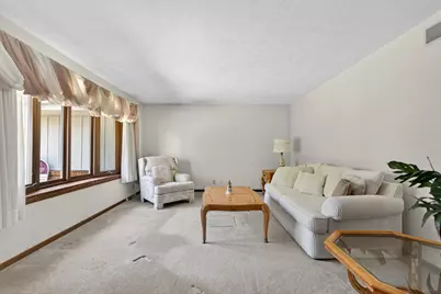 7249 Robinswood Street, Rockford, IL 61114 - Photo 5