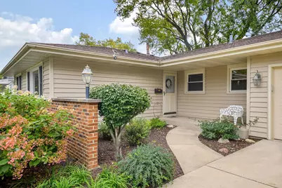 1920 Richard Street, Aurora, IL 60506 - Photo 3
