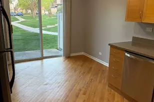 2227 Denton Ct, Schaumburg, IL 60194 - Photo 9