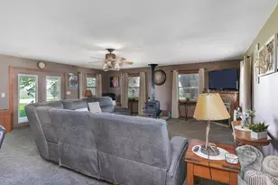 2463 Red Tail Hawk Rd, Clifton, IL 61727 - Photo 11