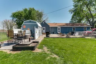 2463 Red Tail Hawk Rd, Clifton, IL 61727 - Photo 51
