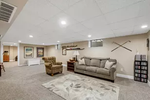 741 N Lincoln Ave, Park Ridge, IL 60068 - Photo 15