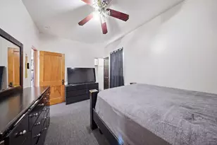 1230 S 59th Ct, Cicero, IL 60804 - Photo 25