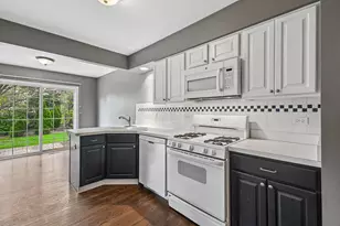 12228 Sumner St, Lemont, IL 60439 - Photo 13