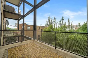 1872 N Clybourn Ave, Chicago, IL 60614 - Photo 9