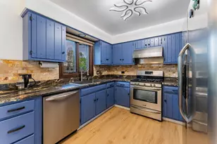 6486 Hanover Ct, Lisle, IL 60532 - Photo 9