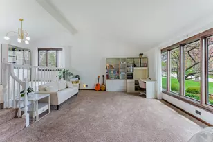 6486 Hanover Ct, Lisle, IL 60532 - Photo 3