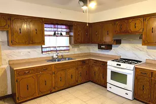 705 May St, Calumet City, IL 60409 - Photo 11