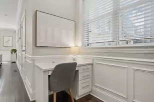 2740 N Seminary Ave, Chicago, IL 60614 - Photo 15