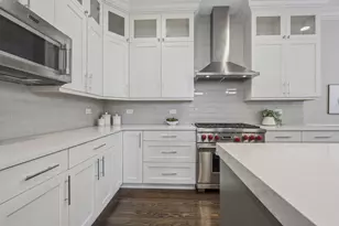 2740 N Seminary Ave, Chicago, IL 60614 - Photo 17