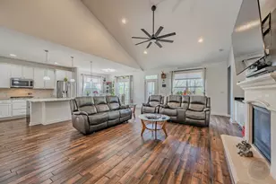 2942 Trillium Ct E, Aurora, IL 60506 - Photo 13