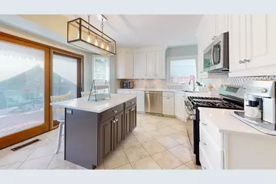 426 Farmhill Circle, Wauconda, IL 60084 - Photo 9