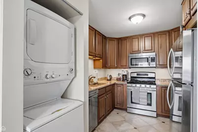730 Dempster Street #HG11, Mount Prospect, IL 60056 - Photo 9