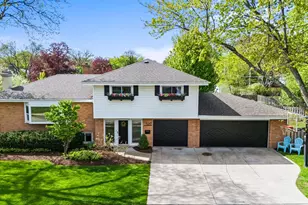 527 Cumnor Ct, Deerfield, IL 60015 - Photo 27