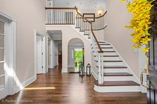 675 Oak St, Roselle, IL 60172 - Photo 3