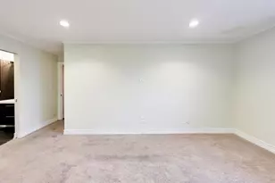 1275 E Baldwin Ln, Palatine, IL 60074 - Photo 19
