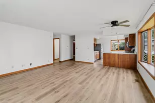 3304 Halifax Dr, Champaign, IL 61822 - Photo 11