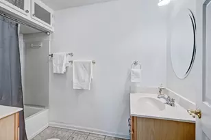 223 S Grant St, Westmont, IL 60559 - Photo 11